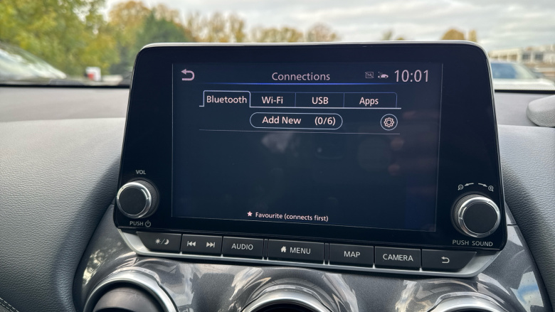 Nissan Juke 1.0 DiG-T N-Connecta 5dr Petrol Hatchback